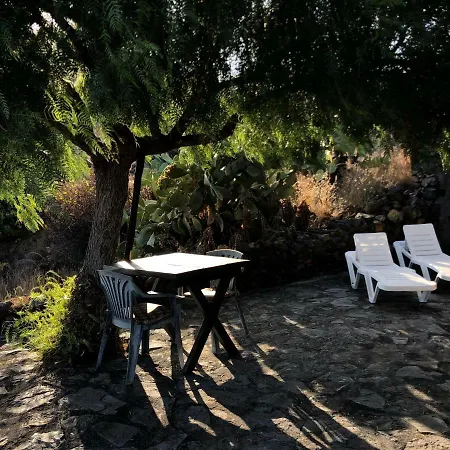 Дом отдыха Finca El Descalzo El Pinar (El Hierro)